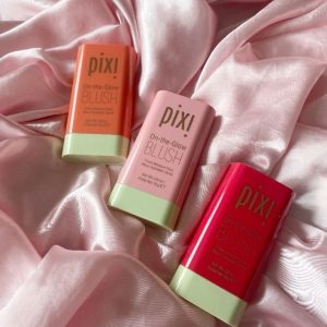 Pixi blushes.